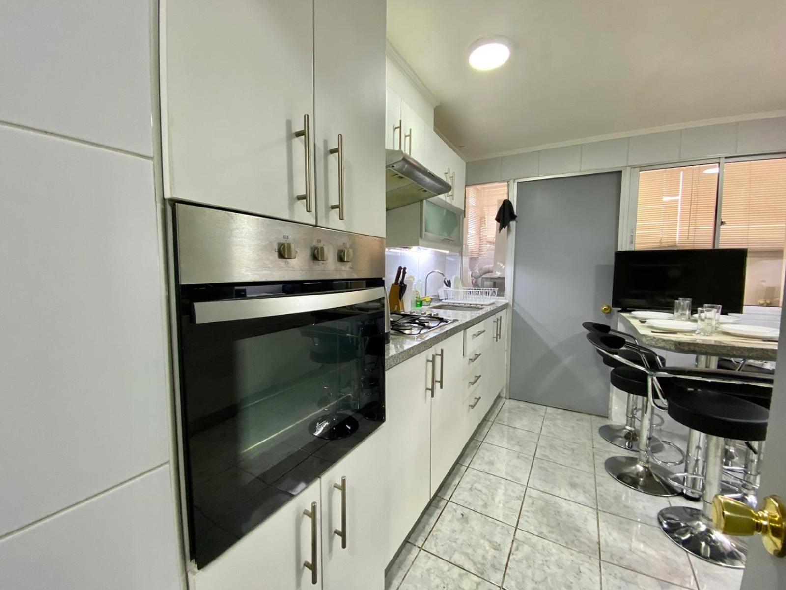 Bien Equipado, Strip Center, Metro C Colon Apartamento *